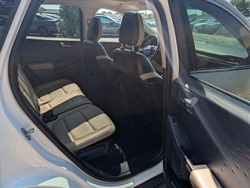 Used 2020 Ford Escape Titanium AWD/4WD image 15