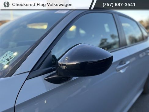 Used 2023 Honda Civic Sport image 2