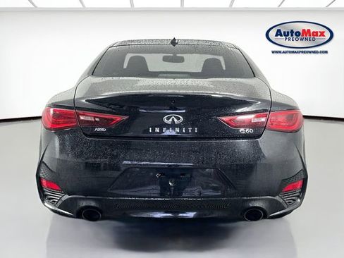 Used 2018 INFINITI Q60 3.0t Luxe w/ Sensory Package 3.0T Luxe AWD/4WD image 8