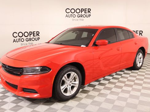 Used 2022 Dodge Charger SXT RWD image 9
