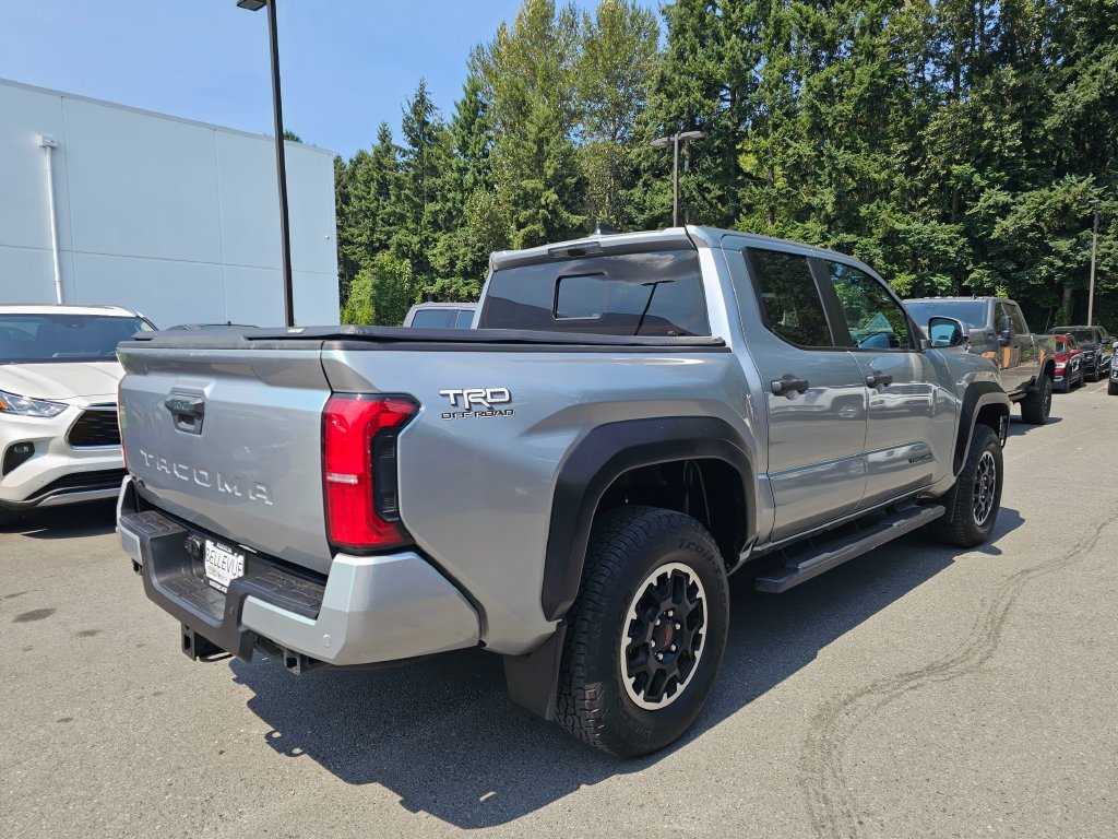 Used 2024 Toyota Tacoma TRD Off-Road w/ TRD Off Road Upgrade Package AWD/4WD image 7