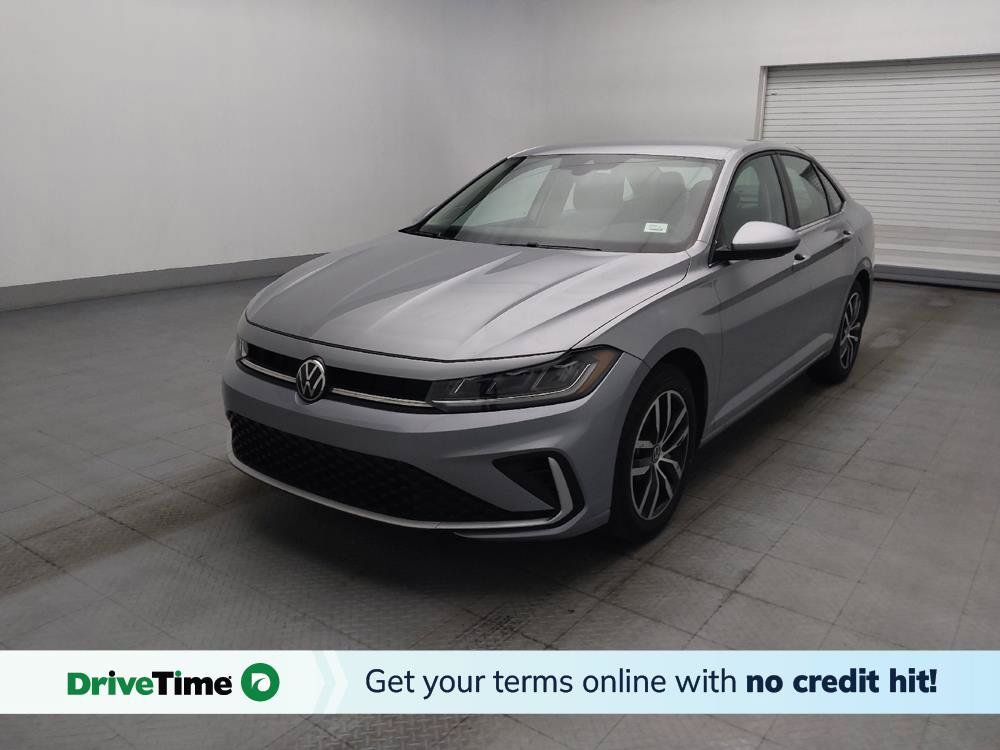 Used 2025 Volkswagen Jetta SE FWD image 1