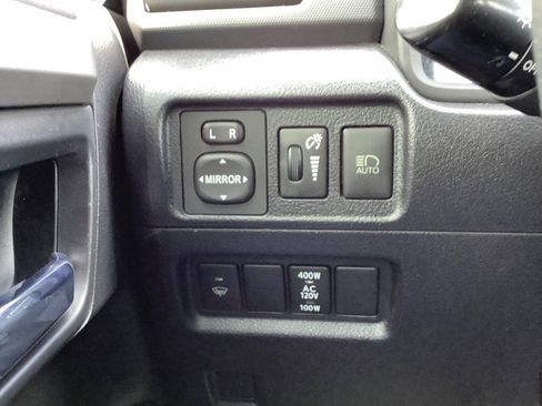Used 2020 Toyota 4Runner SR5 Premium AWD/4WD image 47