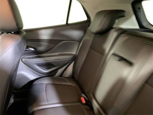 Used 2022 Buick Encore Preferred w/ Safety Package image 12