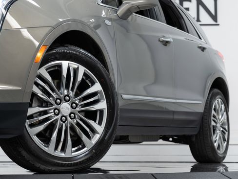 Used 2017 Cadillac XT5 Premium Luxury image 27