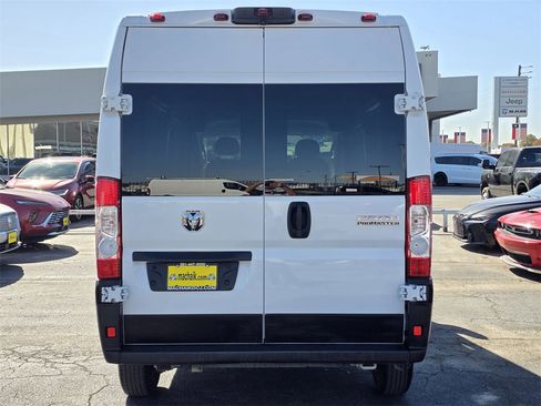 Used 2023 RAM ProMaster 2500 image 5