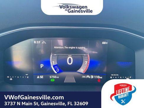 Used 2025 Volkswagen Jetta SE image 19