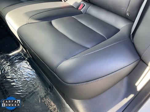 Used 2023 Tesla Model 3 Standard Range image 30