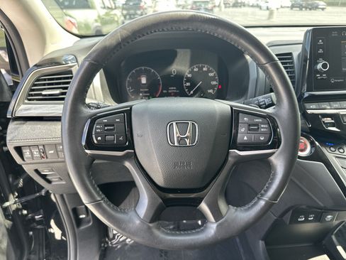 Used 2025 Honda Odyssey Elite image 18