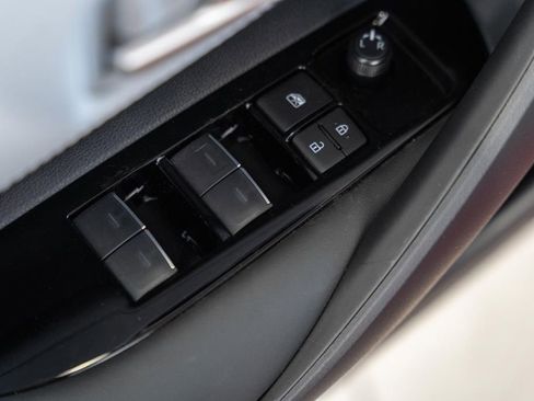 New 2026 Toyota Corolla SE image 30