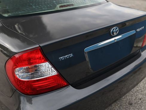 Used 2003 Toyota Camry LE FWD image 16