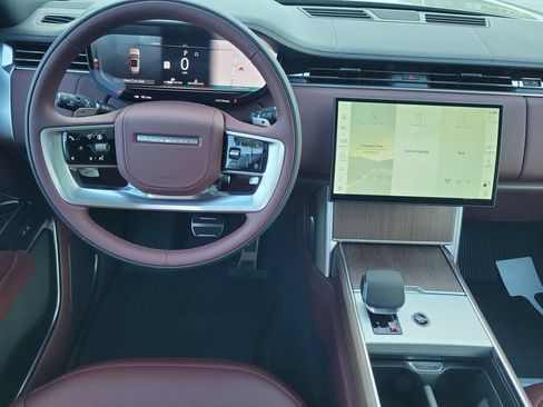 New 2026 Land Rover Range Rover SE AWD/4WD image 18