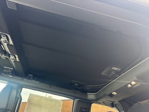 New 2026 Ford Bronco Badlands w/ Sasquatch Package image 42