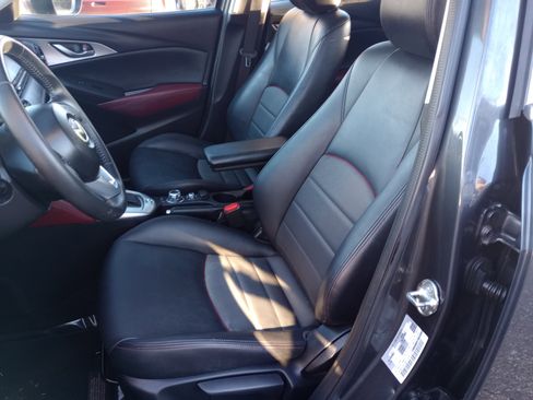 Used 2017 MAZDA CX-3 Touring image 10