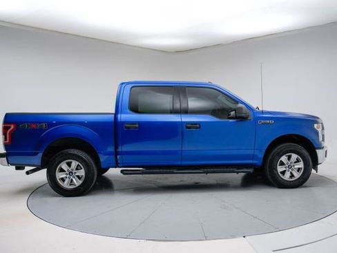 Used 2017 Ford F150 XLT image 8