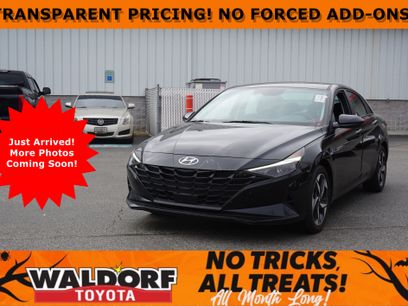 Used 2023 Hyundai Elantra SEL w/ Convenience Package