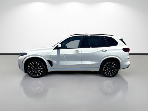 New 2026 BMW X5 xDrive50e w/ Executive Package AWD/4WD image 6