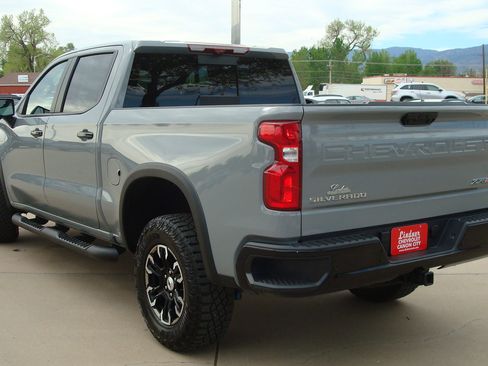 Used 2025 Chevrolet Silverado 1500 ZR2 w/ Technology Package AWD/4WD image 6