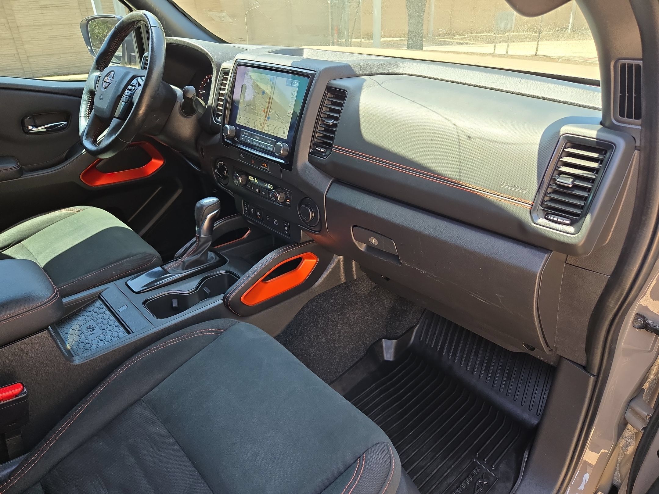 Used 2024 Nissan Frontier PRO-4X w/ Pro Convenience Package AWD/4WD image 29
