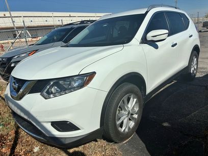 Used 2016 Nissan Rogue SV