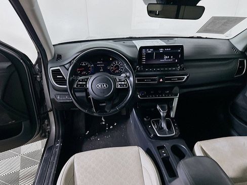 Used 2021 Kia Seltos SX image 23
