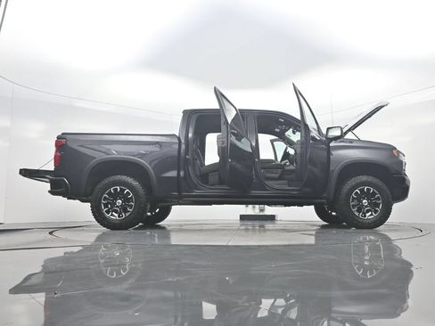 Used 2024 Chevrolet Silverado 1500 ZR2 w/ Technology Package AWD/4WD image 50