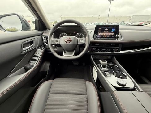 New 2026 Nissan Rogue SV image 21