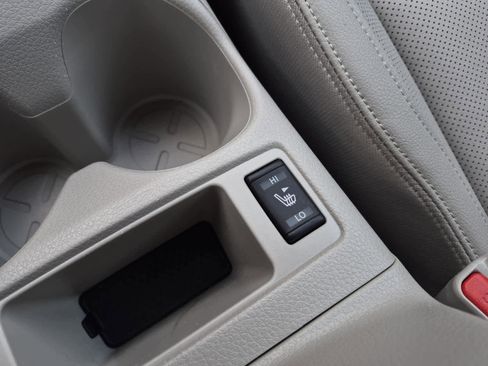 Used 2022 Nissan Rogue Sport SL image 28