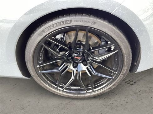 Used 2024 Chevrolet Corvette Z06 image 11