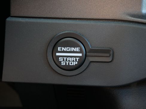 Used 2026 Ford Bronco Badlands AWD/4WD image 30