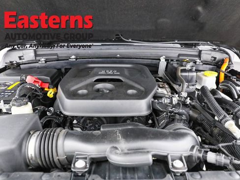 Used 2023 Jeep Wrangler Unlimited Rubicon 4xe image 7