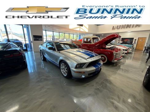 Used 2009 Ford Mustang Shelby GT500 image 1