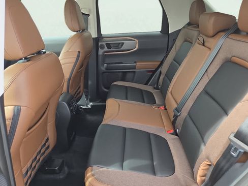 New 2026 Ford Bronco Sport Outer Banks w/ Outer Banks Tech Package+ AWD/4WD image 23