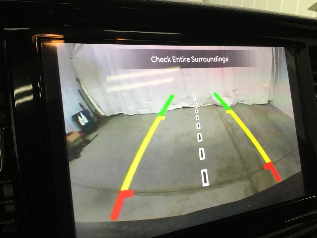 Used 2023 Dodge Durango R/T w/ Tow 'N Go Package AWD/4WD image 11