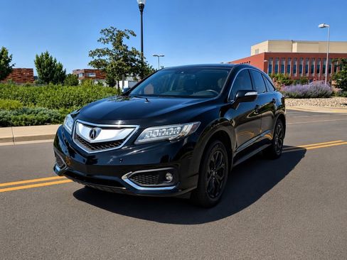 Used 2017 Acura RDX w/ Advance Package FWD image 1