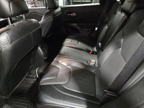 Used 2022 Jeep Cherokee Latitude Lux AWD/4WD image 13