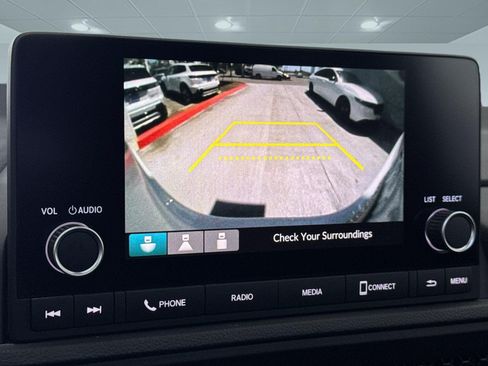 Used 2023 Honda CR-V Sport image 17