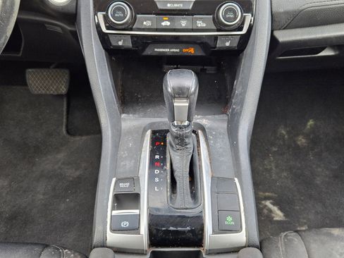 Used 2018 Honda Civic EX-T image 11