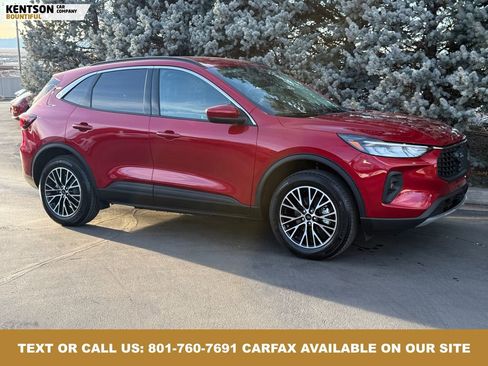 Used 2024 Ford Escape SE image 11