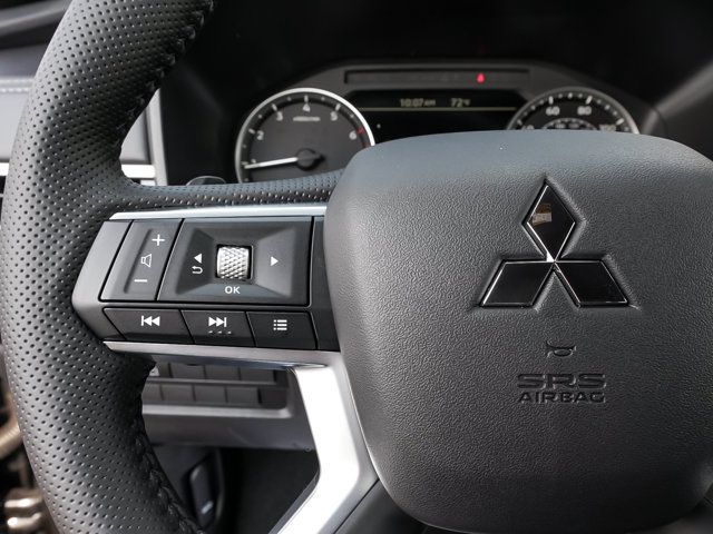New 2026 Mitsubishi Outlander LE AWD/4WD image 20