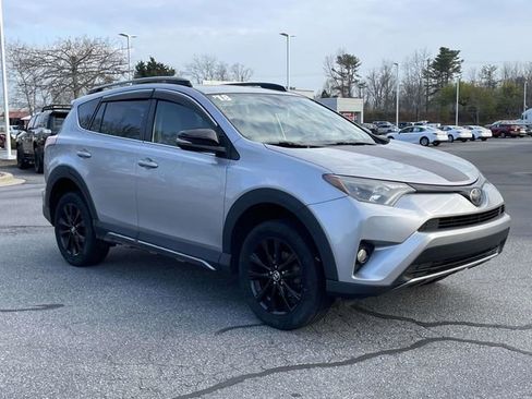 Used 2018 Toyota RAV4 Adventure image 7