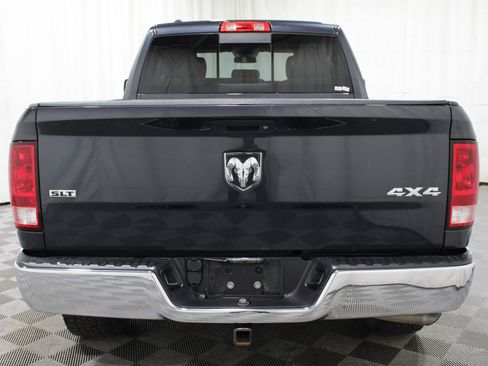 Used 2017 RAM 1500 Classic SLT image 25