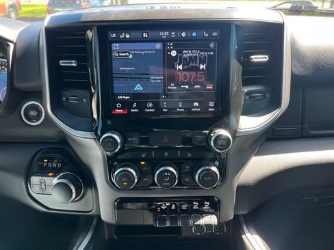 Used 2023 RAM 1500 Big Horn image 19