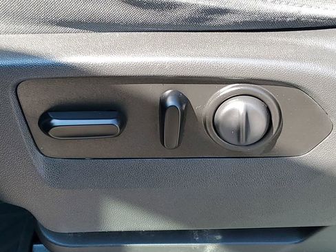 Used 2020 Chevrolet Silverado 1500 RST w/ All-Star Edition image 41