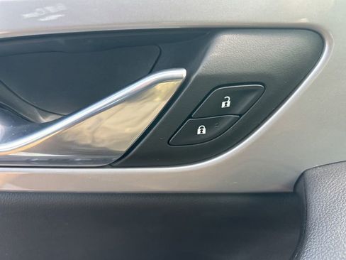 Used 2023 Chevrolet Blazer LT w/ Convenience Package image 25