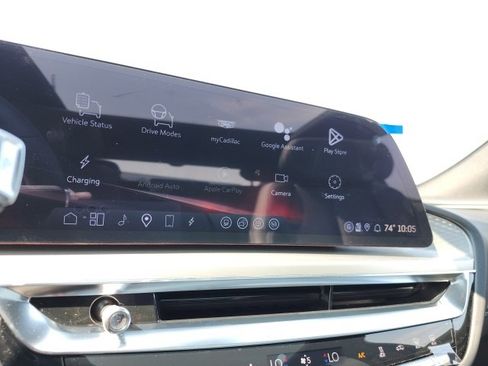 New 2026 Cadillac Lyriq V w/ LPO, Floor Liner Package image 22