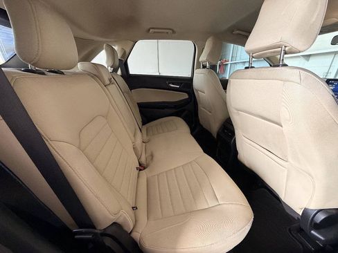 Used 2021 Ford Edge SE FWD image 20