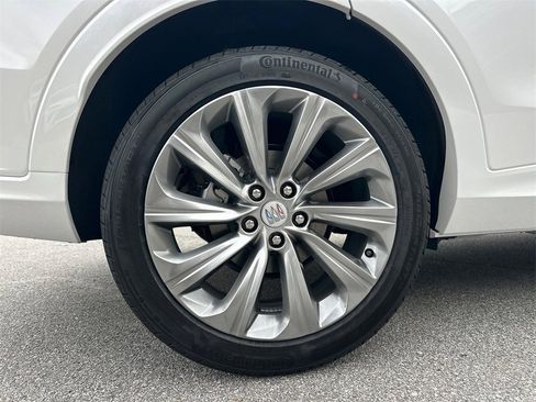 New 2026 Buick Envista Avenir image 18