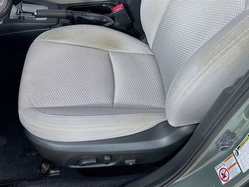 Used 2018 Subaru Forester 2.5i Premium w/ All-Weather Package AWD/4WD image 22