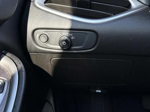 Certified 2022 Chevrolet Malibu LT image 37